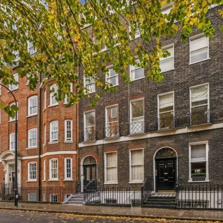 Rent this 2 bed apartment on Handel Mansions in Handel Street, London