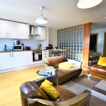 Rent this 1 bed apartment on Clarence Square (Zone Z) in Clarence Square, Brighton