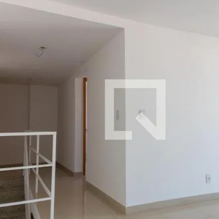 Buy this 3 bed apartment on Escola Estadual Repuplica do Peru in Rua Coração de Maria 25, Méier