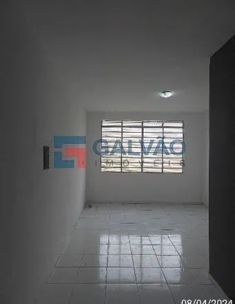 Rent this 1 bed house on Comunidade São Vicente de Paulo in Rua Adelino Martins, Tulipas