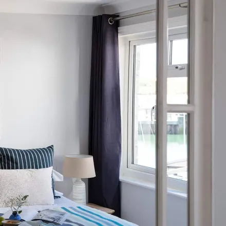Rent this 1 bed apartment on Padstow in PL28 8BU, United Kingdom