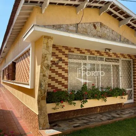 Buy this 3 bed house on Avenida Independência in Vila Independência, Piracicaba - SP