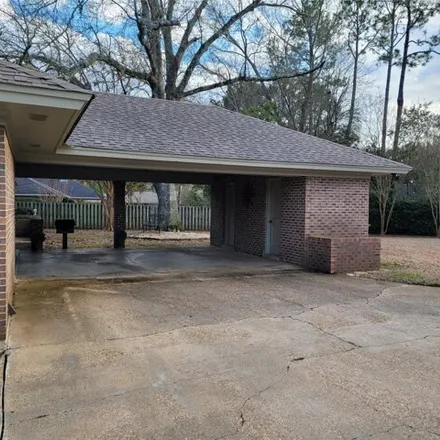 Image 2 - 231 Choctaw Drive, Arrowhead, Montgomery, AL 36117, USA - House for sale