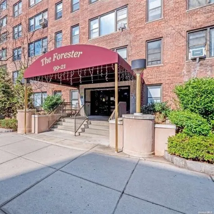 Buy this studio apartment on 99-21 67th Rd Unit 5f in Forest Hills, New York