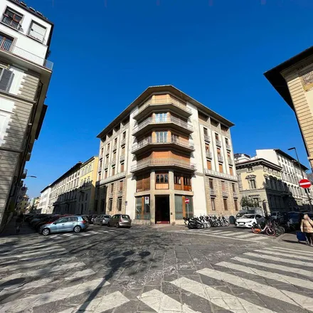 Image 5 - Piazza Massimo D'Azeglio, 50121 Florence FI, Italy - Apartment for rent