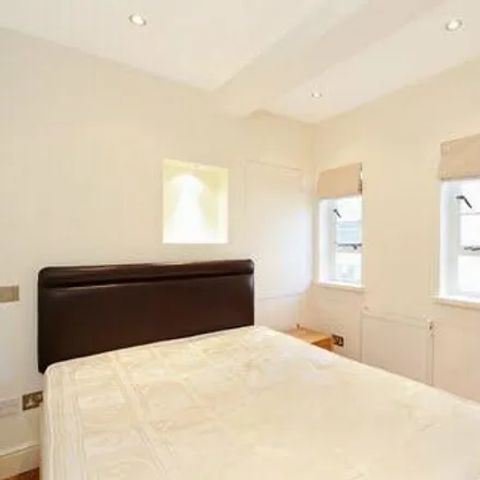 Image 3 - Nell Gwynn House, 55-57 Sloane Avenue, London, SW3 3BE, United Kingdom - Room for rent