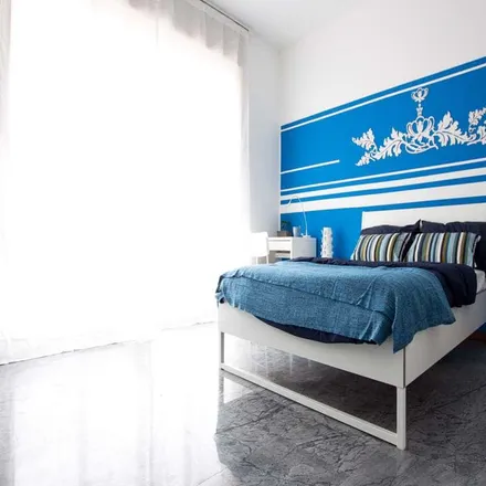 Rent this 6 bed room on Via Filippo Argelati in 30B, 20143 Milan MI