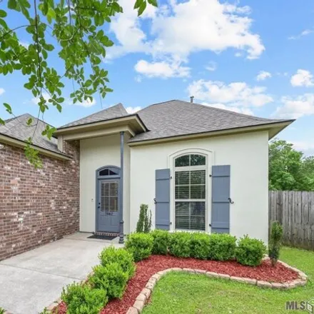 Buy this 3 bed house on unnamed road in East Baton Rouge Parish, LA 70817