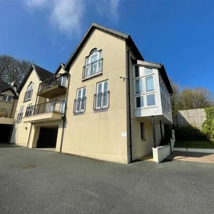 Buy this 2 bed apartment on B4316 in Saundersfoot, SA69 9NU