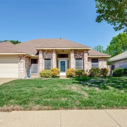 Buy this 4 bed house on 5222 Tennis Villa Drive in Arlington, TX 76017