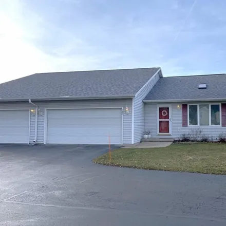 Buy this 3 bed townhouse on unnamed road in Beaver Dam, WI 53916