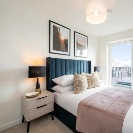 Buy this 1 bed apartment on 169 Southwark Park Road in London, SE16 3RP