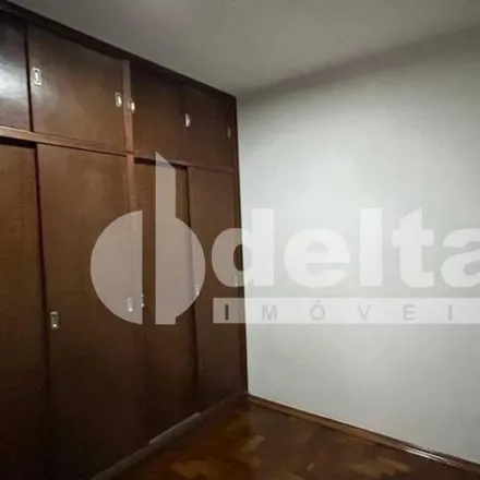 Buy this 2 bed house on Rua Indianópolis in Martins, Uberlândia - MG