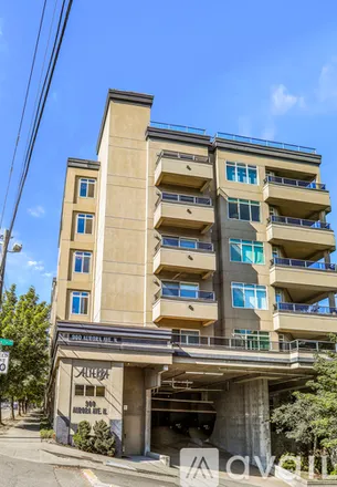 Rent this 3 bed condo on 900 Aurora Ave N