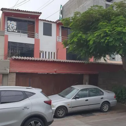 Buy this 6 bed house on La Merced in La Victoria, Lima Metropolitan Area 15021