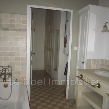 Image 2 - 27 Cours Gambetta, 13100 Aix-en-Provence, France - Apartment for rent