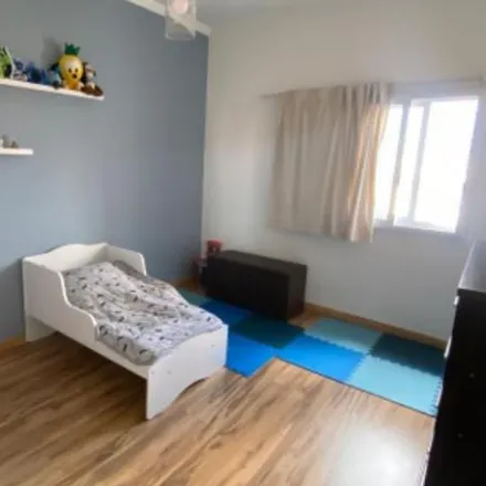 Buy this 2 bed house on Rua Alice Vazami in Jardim Monte Alegre, Taboão da Serra - SP