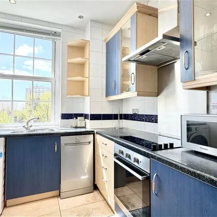 Image 5 - 31 Hamilton Terrace, London, NW8 9RG, United Kingdom - Apartment for rent