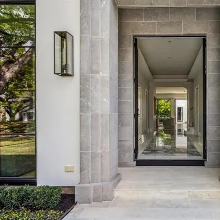 Image 2 - Inwood Manor Highrise, San Felipe Street, Houston, TX 77027, USA - House for sale