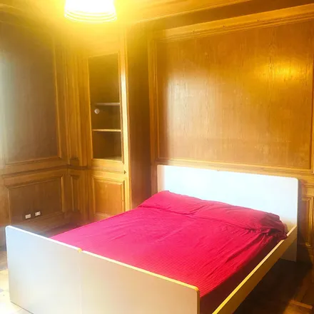 Rent this 6 bed room on Via Giovanni Segantini in 75, 20143 Milan MI