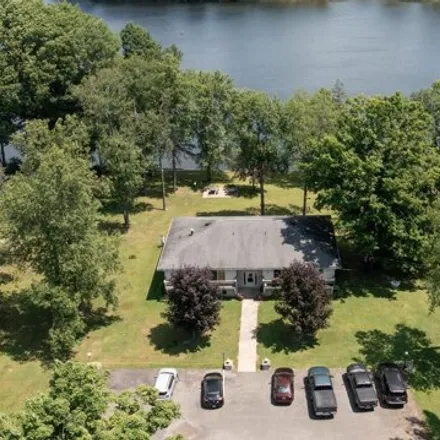 Buy this 8 bed house on 569 Hudson River Rd in Waterford, New York