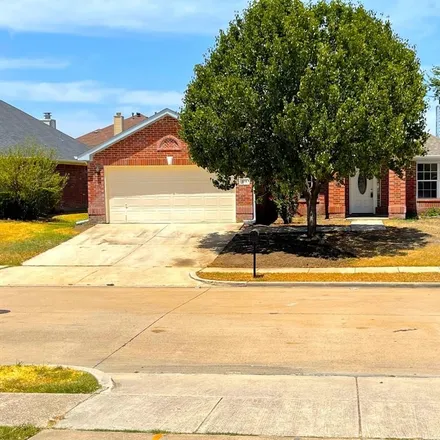 Rent this 4 bed house on 315 Pointer Place in Arlington, TX 76002