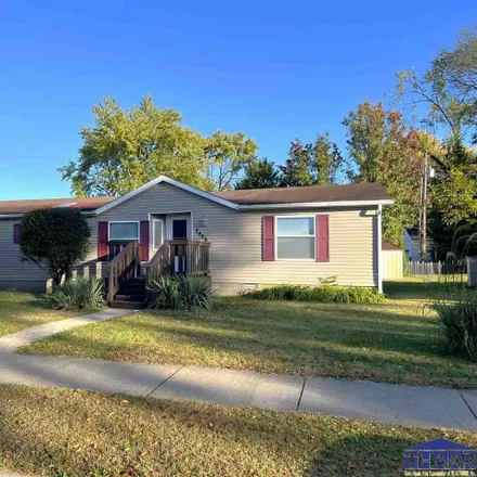 Buy this 3 bed house on 2406 6th Avenue in Terre Haute, IN 47803