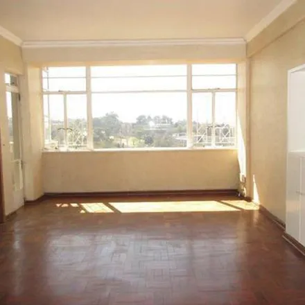 Rent this 3 bed apartment on M1 in Braamfontein, Johannesburg