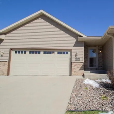 Buy this 3 bed house on 327 South Goldenrod Drive in Sun Prairie, WI 53590