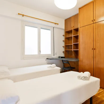 Image 6 - Carrer de Lepant, 321, 08013 Barcelona, Spain - Apartment for rent