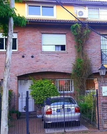 Buy this 3 bed house on Entre Ríos 2190 in Martínez Oeste, B1640 FVB Martínez