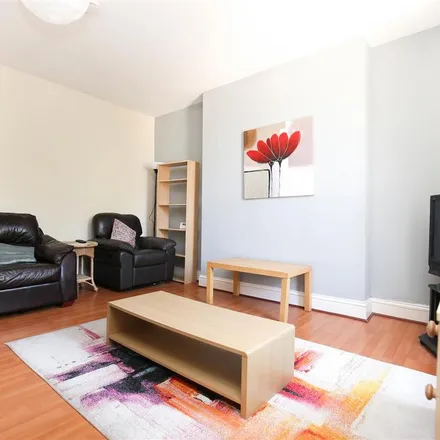 Rent this 6 bed apartment on Bolingbroke Street in Newcastle upon Tyne, NE6 5PB