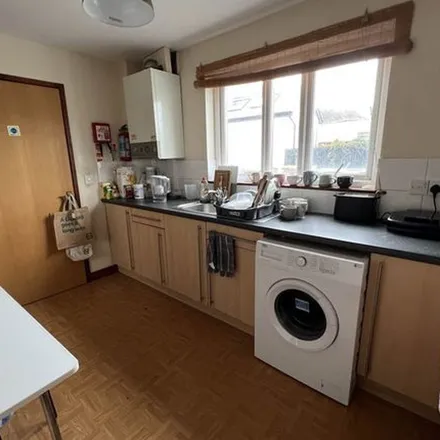 Image 1 - Green Gardens, Aberystwyth, SY23 1BB, United Kingdom - Apartment for rent