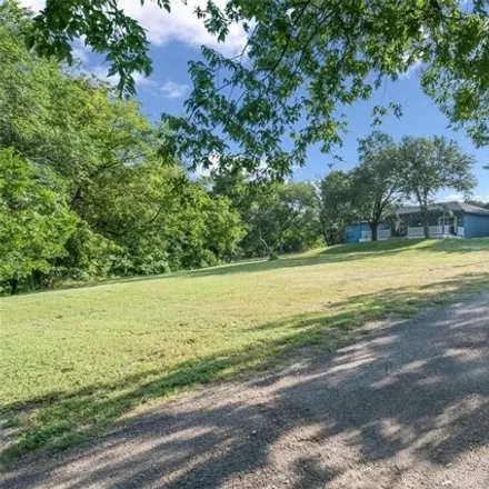 Image 6 - 173 Bosque Bend Ln, Texas, 76633 - House for sale