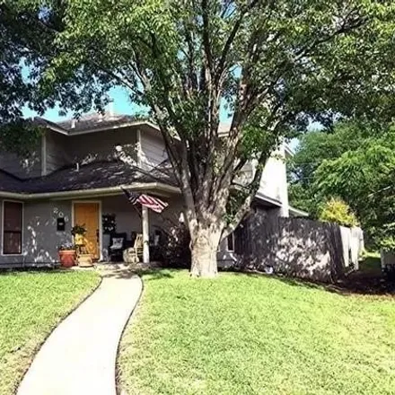 Buy this 3 bed house on unnamed road in Duncanville, TX 75116