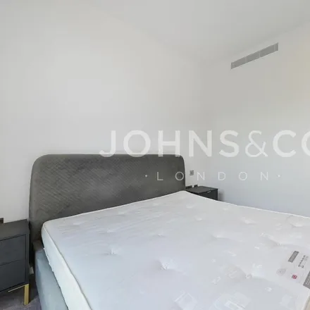 Image 7 - Brent Way, London, TW8 8GE, United Kingdom - Apartment for rent