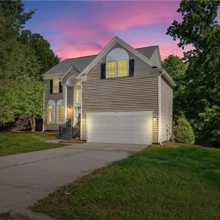 Buy this 5 bed house on 3423 Cherrybrook Drive in Florence, High Point