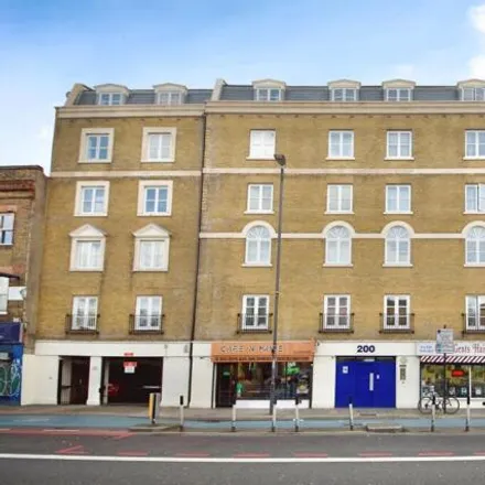 Image 6 - 200 Mile End Road, London, E1 4LD, United Kingdom - Apartment for sale