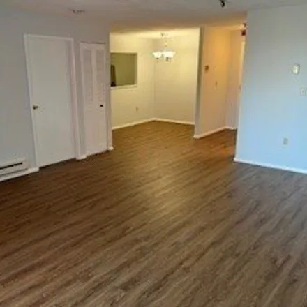 Image 3 - 115 West Squantum Street, Quincy, MA 02171, USA - Condo for sale