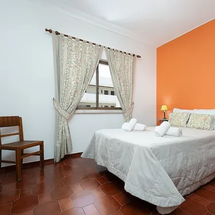 Image 1 - Largo das Portas de Portugal, 8600-682 Lagos, Portugal - Apartment for rent