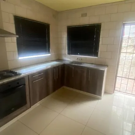 Image 6 - Newlands West Drive, Newlands, Durban, 4037, South Africa - Apartment for rent