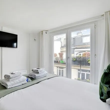 Image 4 - 67 Avenue Niel, 75017 Paris, France - Apartment for rent