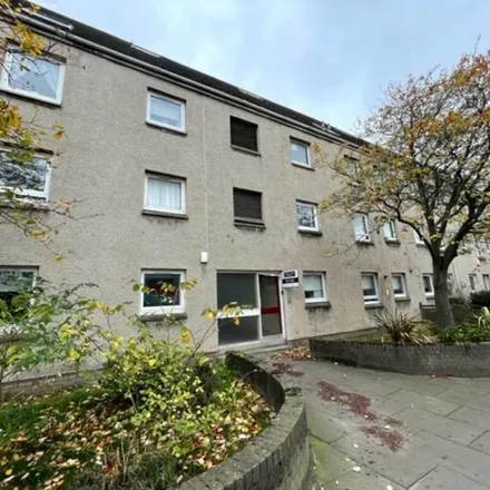 Rent this 2 bed apartment on 185 Commercial Street in City of Edinburgh, EH6 6LB