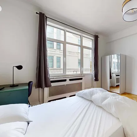 Image 6 - Avenue Louise - Louizalaan, 1050 Brussels, Belgium - Apartment for rent