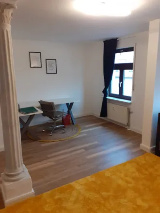 Rent this 3 bed apartment on Cedernstraße 5 in 91054 Erlangen, Germany