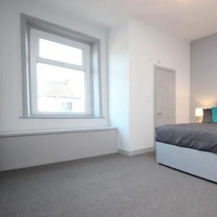 Rent this 1 bed house on Milnrow Road in Shaw, OL2 7TN
