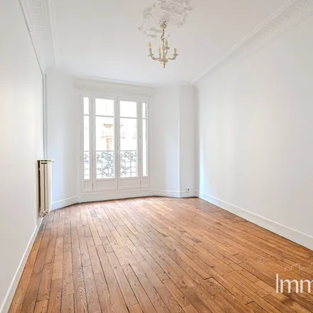 Image 1 - 27 Rue Péclet, 75015 Paris, France - Apartment for rent