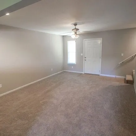 Image 4 - 4049 Snowy Owl Drive, Columbia, MO 65202, USA - House for rent