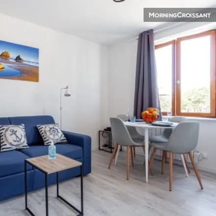 Rent this 1 bed apartment on Boulogne-sur-Mer in Vieille-Ville, FR