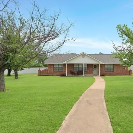 Buy this 3 bed house on 324 Flat Rock Road in Azle, TX 76020